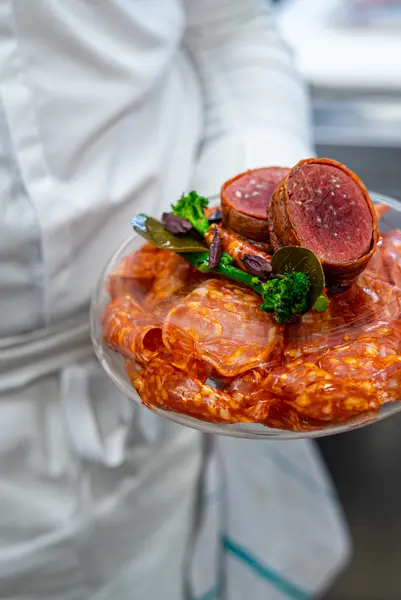 Tournedos de boeuf spianata