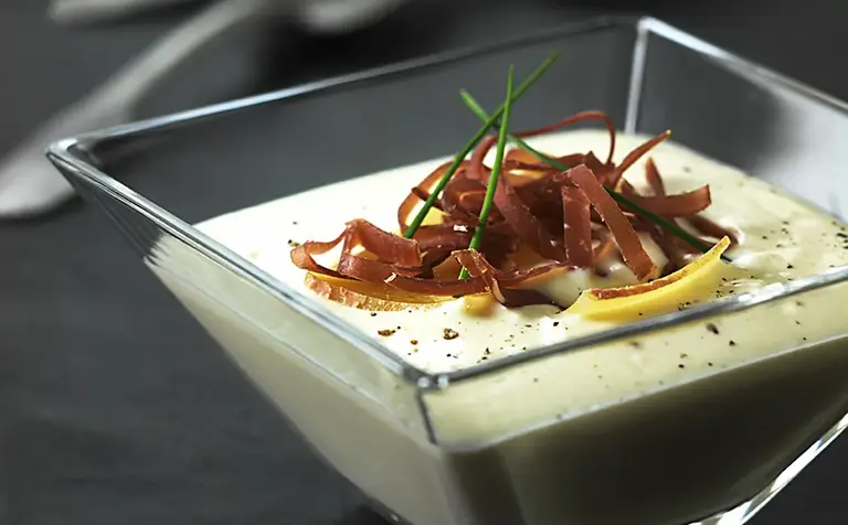 Crème de cèleri, Beaufort et Coppa Serrano Aoste professionnel