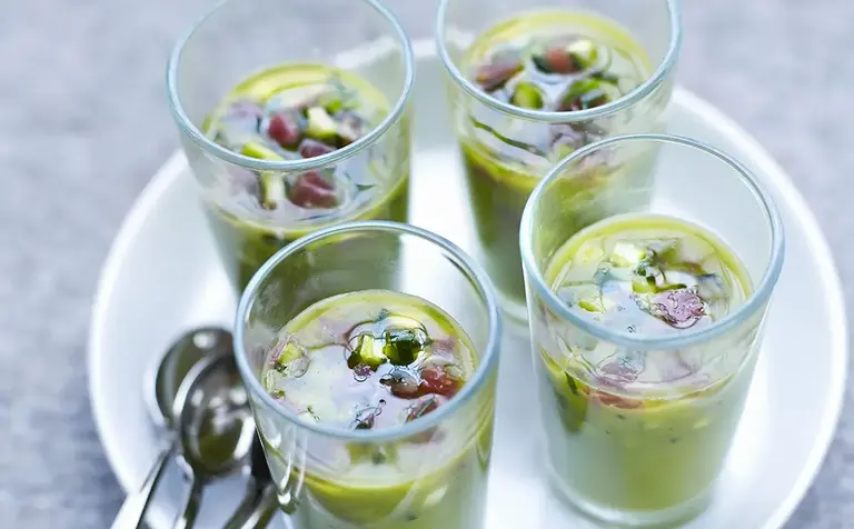 Gaspacho frappé d’asperges vertes et tartare d’asperges au jambon Serrano Aoste professionnel